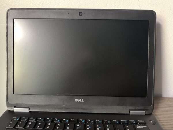Dell Latitude E7270 - Image 4